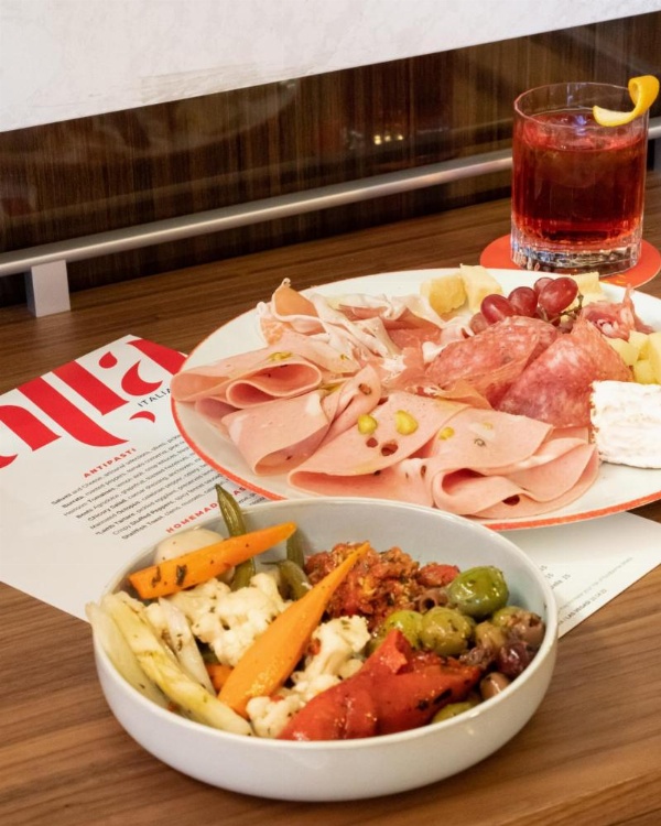 SAHARA Las Vegas image 25